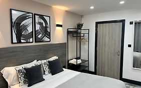 Thandi House Heathrow Airport
